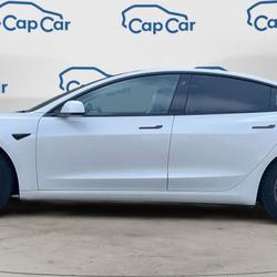 Tesla Model 3 275 RWD Standard Range Plus Ecquevilly