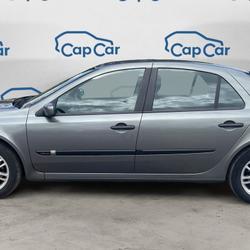 Renault Laguna 2 II 1.9 dCi 110 Pack Authentique Foug&egrave;res