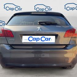 Peugeot 308 II Phase 2 II 1.2 PureTech 110 Style Les Sables-d'Olonne