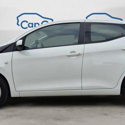 Toyota Aygo II 1.0 VVT-i 72 X-Play Saint-Martin-le-Beau