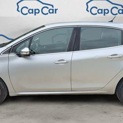 Peugeot 208 I 1.2 PureTech 110 Allure La Haie-Fouassi&egrave;re