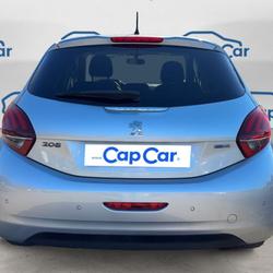 Peugeot 208 1.2 PureTech 82 Style La Crau