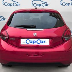 Peugeot 208 1.2 PureTech 82 Signature Besan&ccedil;on