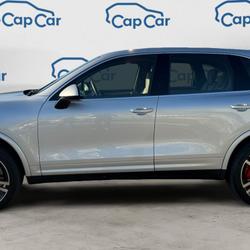 Porsche Cayenne II 4.8 V8 Turbo 550 4X4 Tiptronic 8 S - Automatique Entretien constructeur Aix-en-Provence