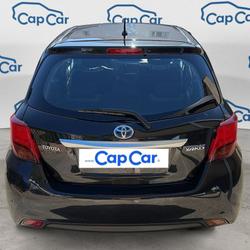 Toyota Yaris III 1.5 VVTi Hybrid 100h E-CVT Dynamic - Entretien constructeur Toulon