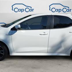 Toyota Yaris 1.5 VVTi 116 Hybrid E-CVT Design - 5 places Automatique Pierrefeu-du-Var