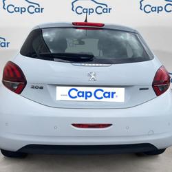 Peugeot 208 1.2 PureTech 100 Style Le Passage