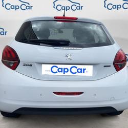 Peugeot 208 1.2 PureTech 100 Style Le Passage