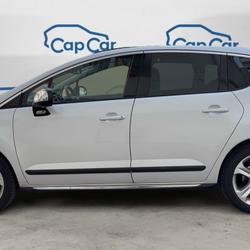 Peugeot 3008 (2) 1.6 HDI 115 Feline Issy-les-Moulineaux