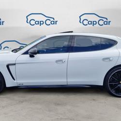 Porsche Panamera 3.0D V6 300 Tiptronic 8 GTS - Automatique Toit ouvrant Saint-Brice-de-Landelles