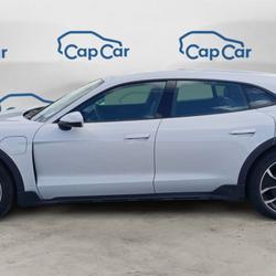 Porsche Taycan 476 Cross Turismo La Madeleine