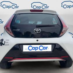 Toyota Aygo 1.0 VVTI 69 X-Play Mont&eacute;limar