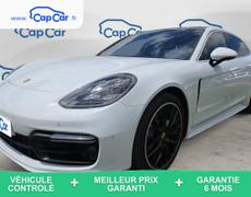 Porsche Panamera Port-Sainte-Foy-et-Ponchapt