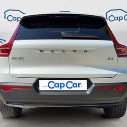 Volvo XC40 2.0 B3 163 DKG7 Ultra - Entretien constructeur Toit ouvrant Ozoir-la-Ferri&egrave;re