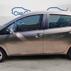 Toyota Yaris III 1.0 VVTi 72 France Connect - Premi&egrave;re main Pontoise