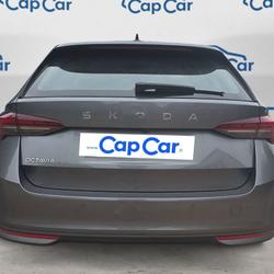 Skoda Octavia 1.5 eTSI 116 DSG7 Selection - Premi&egrave;re main Garantie constructeur Villeneuve-d'Ascq