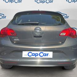 Opel Astra IV 1.4 Twinport 100 Cosmo - 5 places Saint-Maur-des-Foss&eacute;s