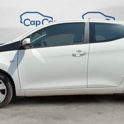 Toyota Aygo 1.0 VVT-i 69 X Play - 4 places Moret-Loing-et-Orvanne