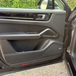 Porsche Cayenne 3.0 V6 462 e-Hybrid 4X4 Tiptronic 8 S occasion - Bouguenais - photo 3/28
