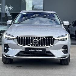 Volvo XC60 XC60 T6 AWD Hybride rechargeable 253 ch+145 ch Geartronic 8 Ultra Style Chrome Saint-Ouen-l'Aum&ocirc;ne