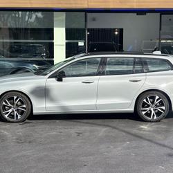 Volvo V60 Micro hybride essence B4 197 ch DCT7 Ultra Style Dark occasion - Saint-Ouen-l'Aum&ocirc;ne - photo 3/40
