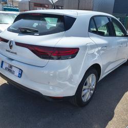 Renault Megane 4 Blue dCi 115 EDC - 21N Business Saint-Herblain