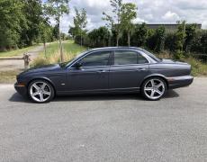 Jaguar XJ Saint-Philbert-de-Grand-Lieu