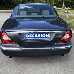 Jaguar XJ V6 2.7 D - 207 Bi-Turbo Executive A Saint-Philbert-de-Grand-Lieu
