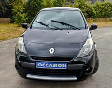 Renault Clio 3 Saint-Philbert-de-Grand-Lieu