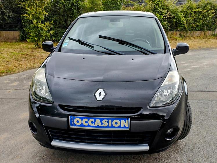 Renault Clio 3  - Exception - 8 990 €