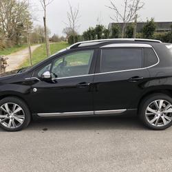 Peugeot 2008 1.2 PureTech 110ch S&S BVM5 Allure Saint-Philbert-de-Grand-Lieu