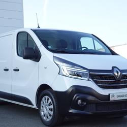 Renault Trafic L2H1 2.0 145 GRAND CONFORT + PACK EXTRA R-LINK/ ETAGERE/ GARANTIE 12 MOIS Connerr&eacute;