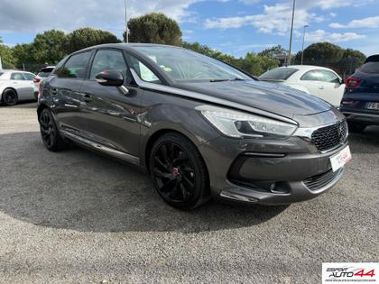 DS DS5 - BlueHDi 180 S&S EAT6 Performance Line - 14 990 €