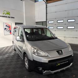 Peugeot Partner Tepee 1.6 HDi 90ch Pack Limited + attelage occasion - Landivisiau - photo 2/15